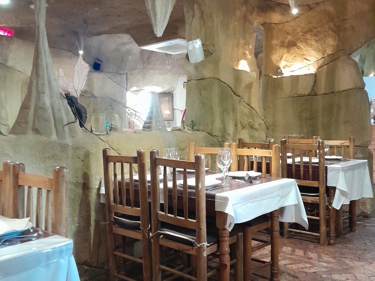 Restaurante La Caverna